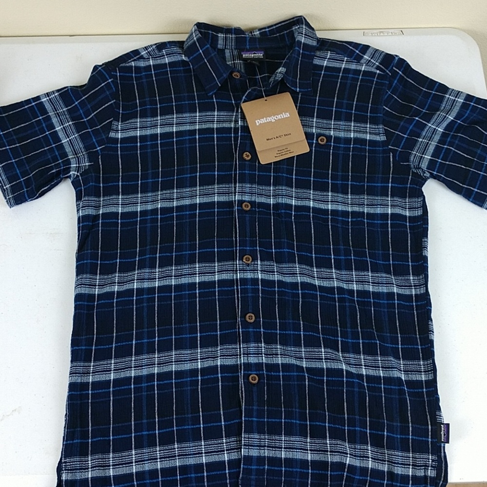 Mens Patagonia button down shirt